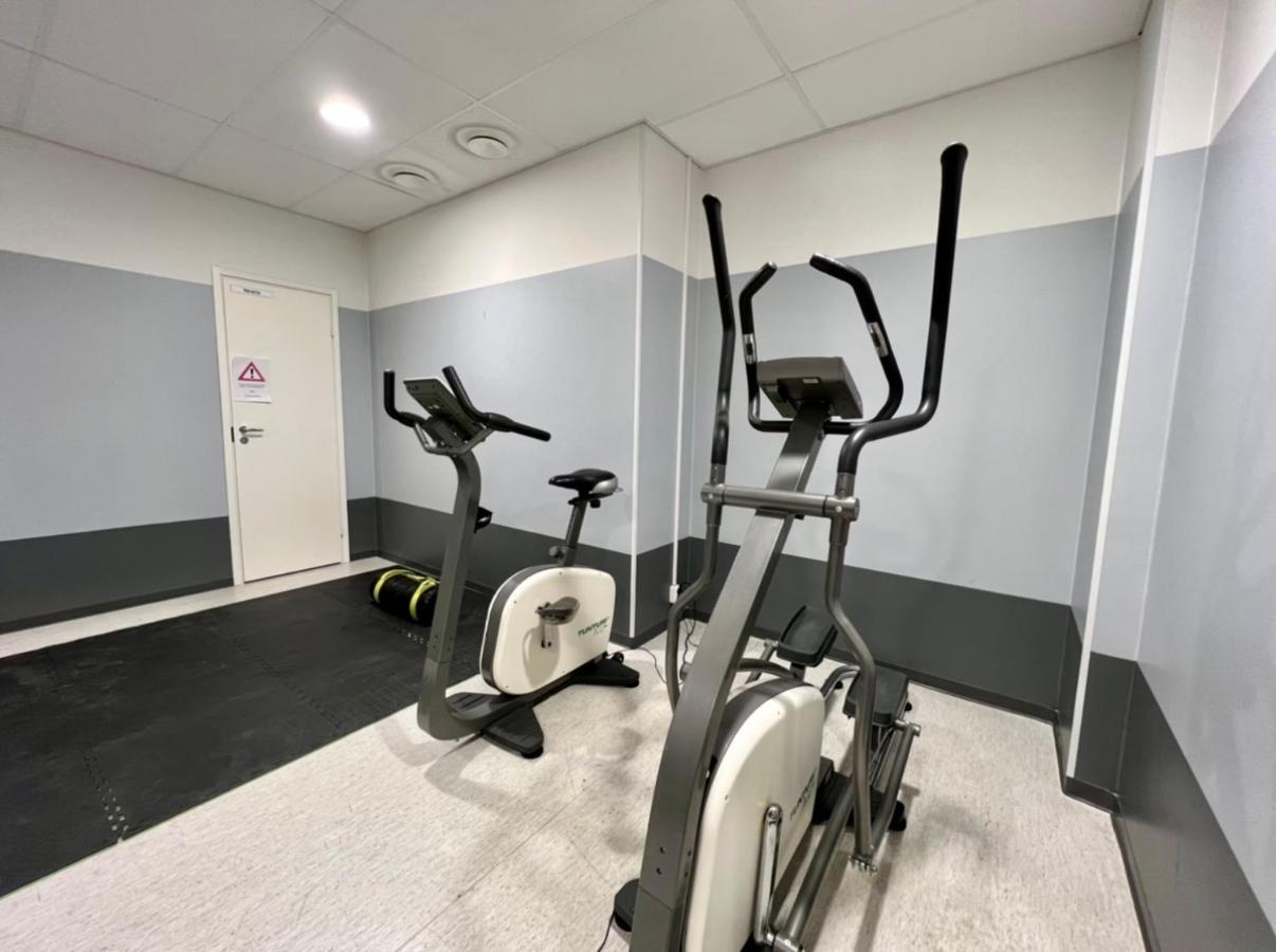 Suite - King Size Bed - Gym&Wifi - Indoor Parking Rovaniemi Exterior photo